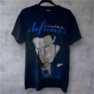 Deftones t shirt